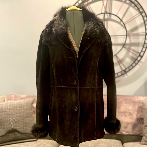 Bloomingdale's Jackets & Blazers - Vintage Black suede fox fur trim coat